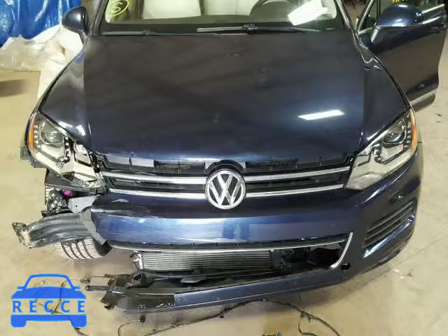 2011 VOLKSWAGEN TOUAREG V6 WVGFF9BP5BD006858 image 6