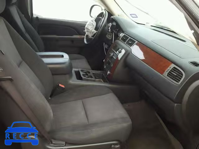 2010 CHEVROLET TAHOE K150 1GNUKAE03AR192819 image 4