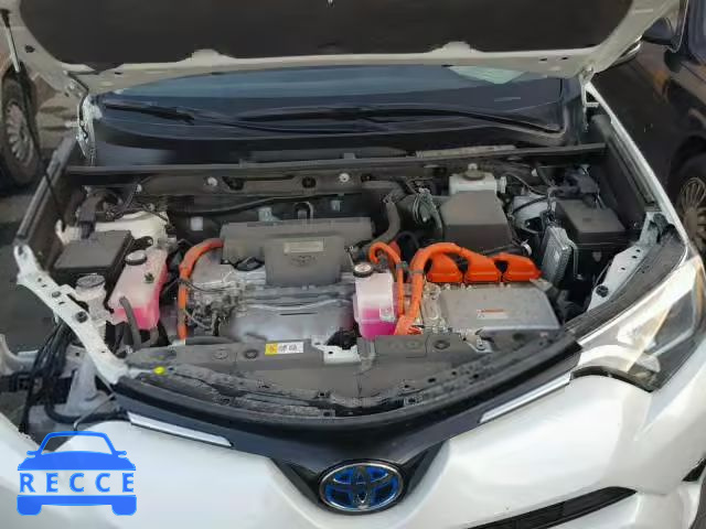 2017 TOYOTA RAV4 HV LI JTMDJREV5HD071772 image 6