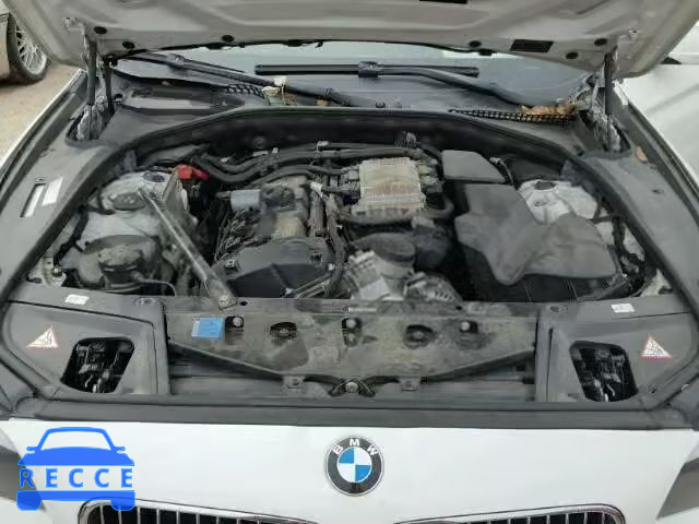 2011 BMW 528 I WBAFR1C57BC673296 image 6