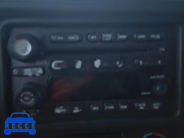 2003 CHEVROLET SUBURBAN K 3GNFK16ZX3G206224 image 8