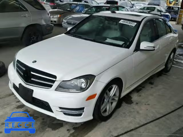 2014 MERCEDES-BENZ C 250 WDDGF4HB7EA954049 зображення 1