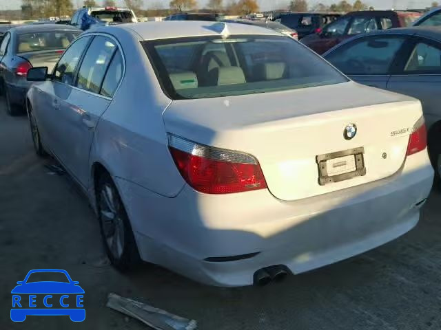 2004 BMW 545 I WBANB33524B108975 Bild 2