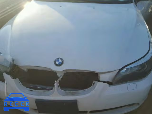 2004 BMW 545 I WBANB33524B108975 Bild 6