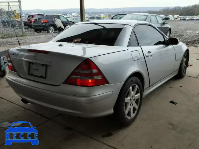 2001 MERCEDES-BENZ SLK 230 KO WDBKK49FX1F230644 image 3