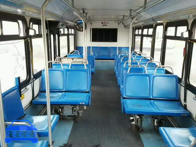 2005 GILLIG TRANSIT BU 15GCB211851112713 зображення 5