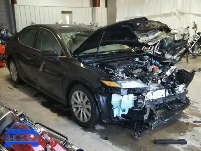 2018 TOYOTA CAMRY L 4T1B11HK9JU506658 image 0