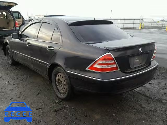 2001 MERCEDES-BENZ C 320 WDBRF64JX1F021026 Bild 2