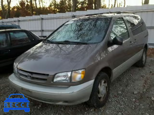 1998 TOYOTA SIENNA LE 4T3ZF13C7WU029534 image 1