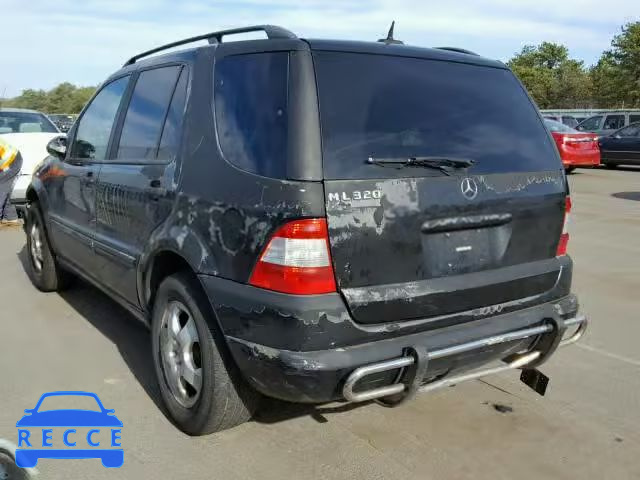 2002 MERCEDES-BENZ ML 320 4JGAB54E22A323931 зображення 2