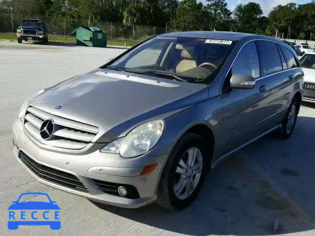 2008 MERCEDES-BENZ R 350 4JGCB56EX8A064992 Bild 1