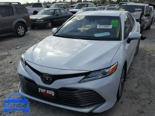 2018 TOYOTA CAMRY L 4T1B11HK3JU009573 зображення 1