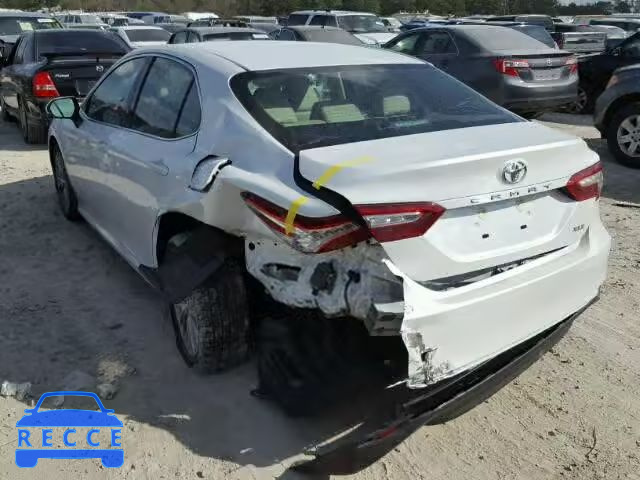 2018 TOYOTA CAMRY L 4T1B11HK3JU009573 зображення 2