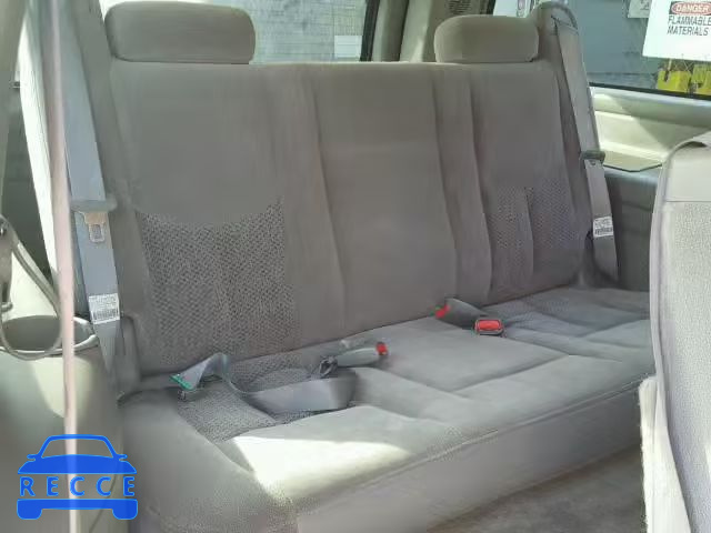 2003 CHEVROLET SUBURBAN C 1GNEC16T03J160602 image 8