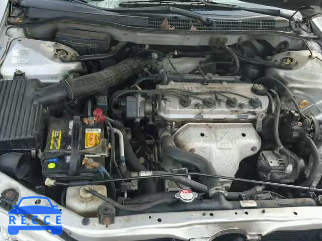 2001 HONDA ACCORD DX 1HGCF86441A067346 image 6