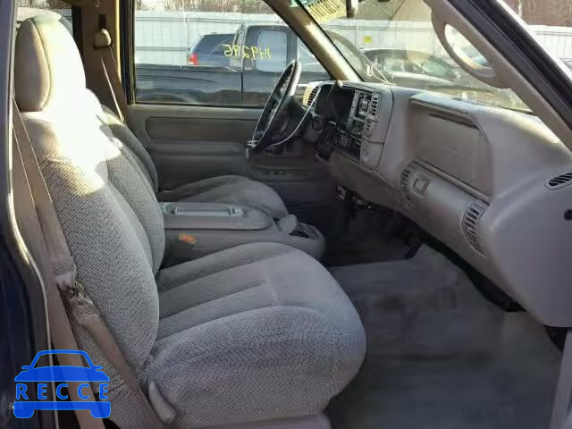 1999 CHEVROLET SUBURBAN K 1GNFK16R8XJ532415 зображення 4