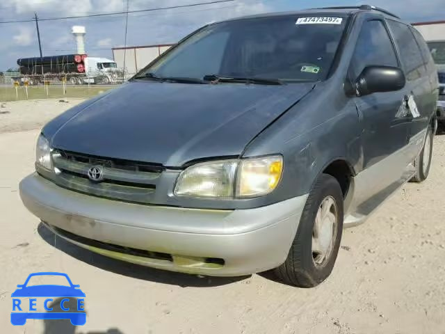 1998 TOYOTA SIENNA LE 4T3ZF13C8WU037996 image 1