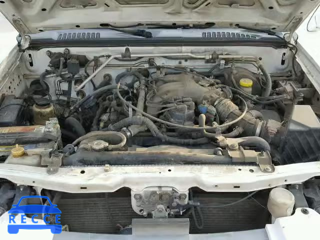 2001 NISSAN FRONTIER K 1N6ED26T61C359325 image 6