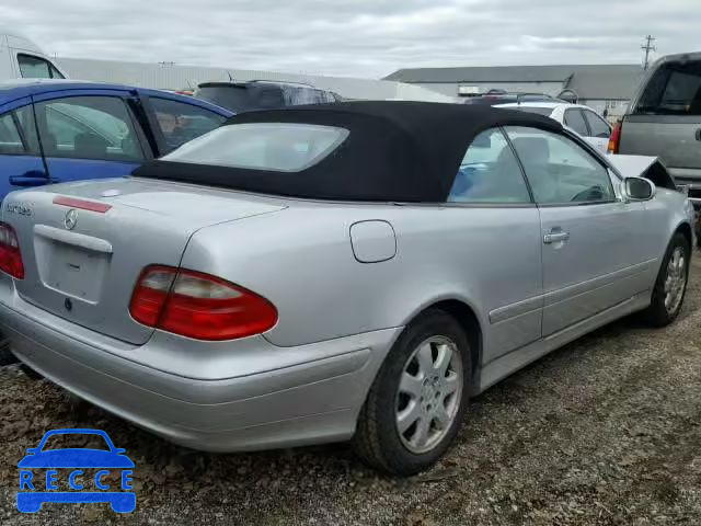 2000 MERCEDES-BENZ CLK 320 WDBLK65G4YT053423 зображення 3