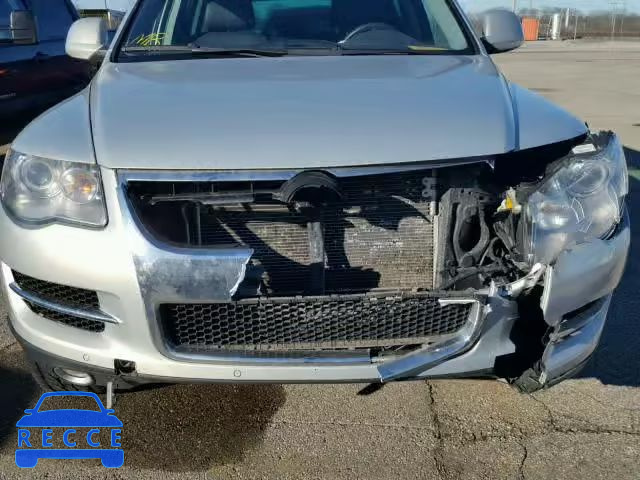 2009 VOLKSWAGEN TOUAREG 2 WVGBE77L69D011752 image 8