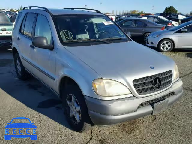 1998 MERCEDES-BENZ ML 320 4JGAB54E6WA028949 Bild 0