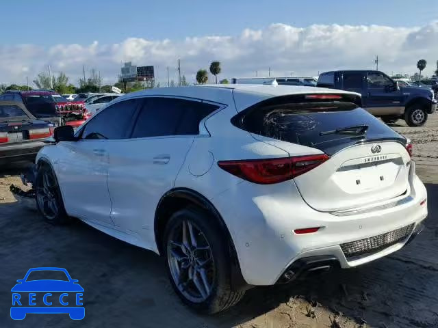 2017 INFINITI QX30 BASE SJKCH5CP4HA023988 image 2