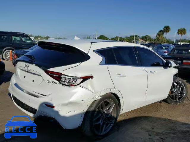 2017 INFINITI QX30 BASE SJKCH5CP4HA023988 image 3