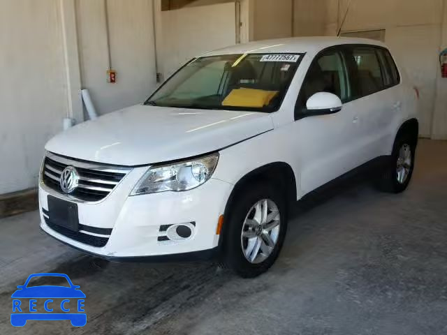 2011 VOLKSWAGEN TIGUAN S WVGAV7AX0BW541393 image 1