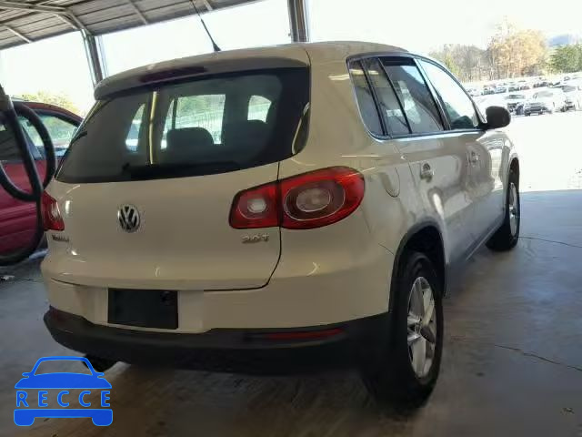 2011 VOLKSWAGEN TIGUAN S WVGAV7AX0BW541393 image 3