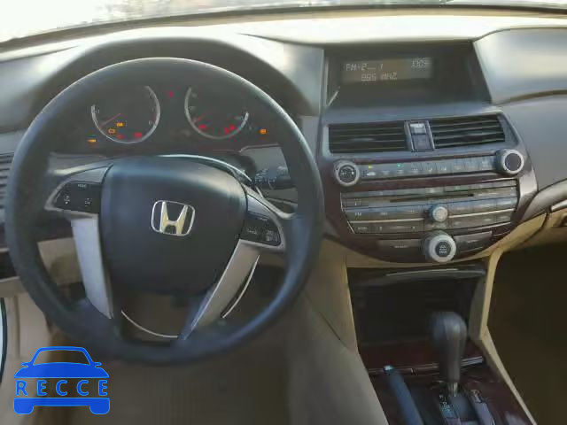 2008 HONDA ACCORD LXP JHMCP26488C053228 Bild 8