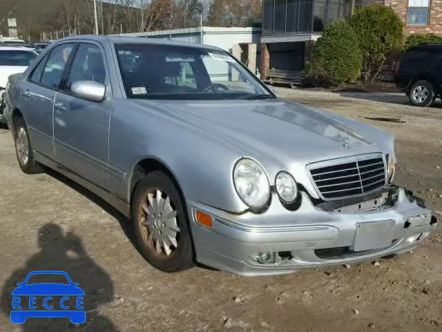 2000 MERCEDES-BENZ E 320 4MAT WDBJF82J7YX029357 Bild 0