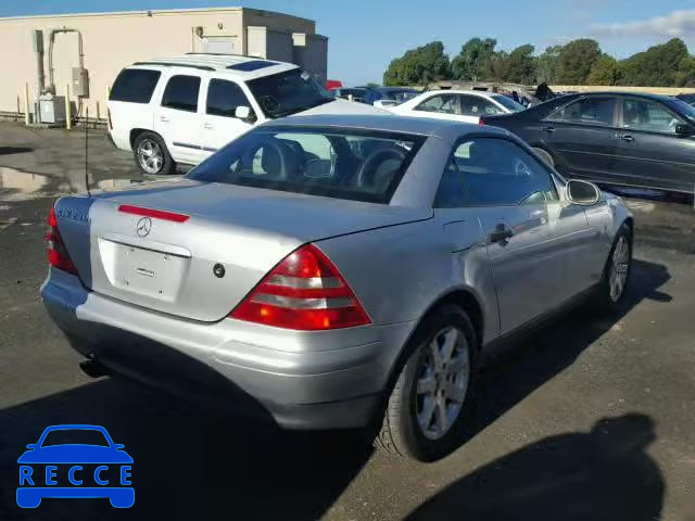 1999 MERCEDES-BENZ SLK 230 KO WDBKK47F1XF098157 image 3