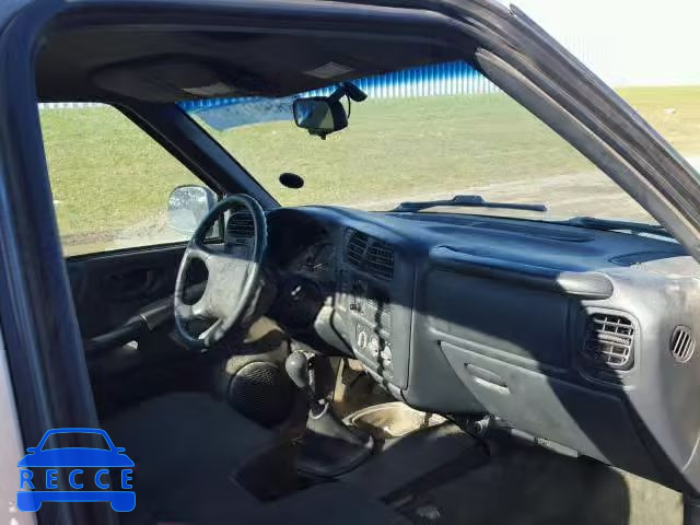 1998 CHEVROLET S TRUCK S1 1GCCS14WXW8203239 image 4