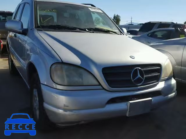 2000 MERCEDES-BENZ ML 320 4JGAB54E3YA155967 Bild 0