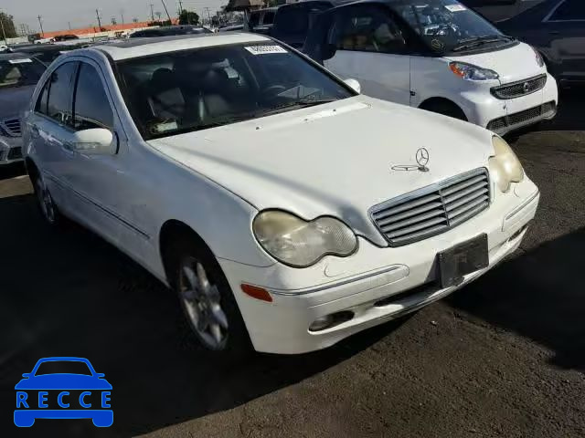 2002 MERCEDES-BENZ C 240 WDBRF61J02E007261 Bild 0