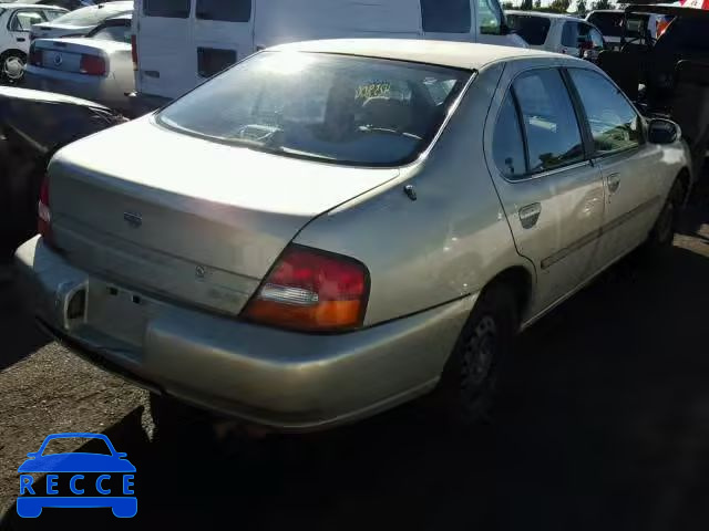 1999 NISSAN ALTIMA XE 1N4DL01DXXC196392 image 3