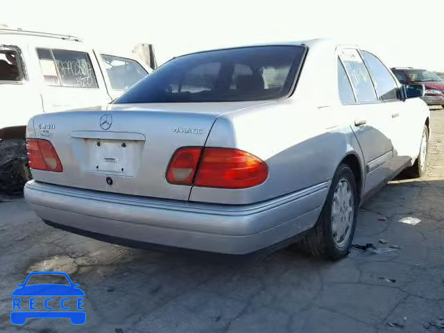 1999 MERCEDES-BENZ E 320 4MAT WDBJF82H7XX023098 image 3