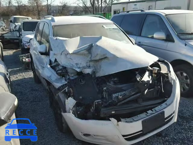 2011 VOLKSWAGEN TIGUAN S WVGBV7AXXBW552504 зображення 0