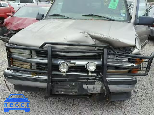 1999 CHEVROLET SUBURBAN C 3GNEC16R8XG126290 зображення 6