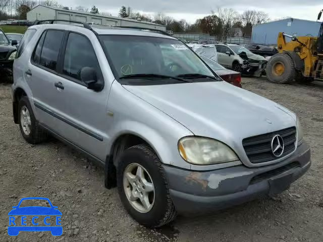 1999 MERCEDES-BENZ ML 320 4JGAB54E8XA120260 зображення 0