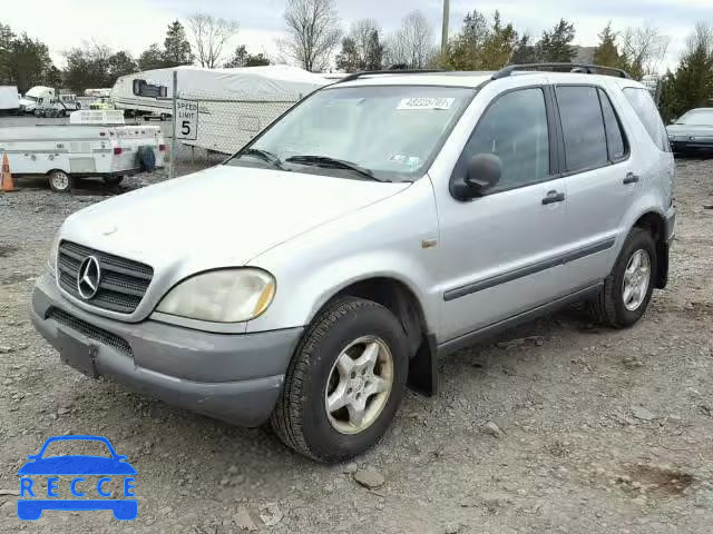 1999 MERCEDES-BENZ ML 320 4JGAB54E8XA120260 зображення 1