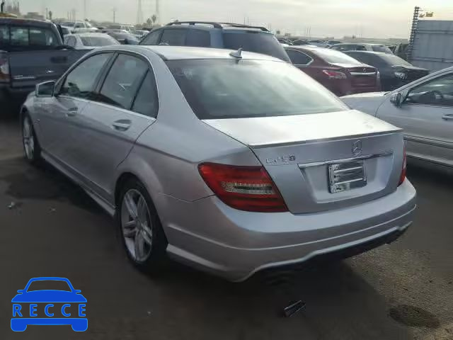 2012 MERCEDES-BENZ C 250 WDDGF4HB8CA622196 зображення 2