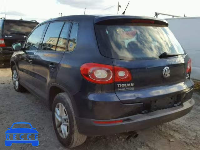 2011 VOLKSWAGEN TIGUAN S WVGBV7AX7BW529195 image 2