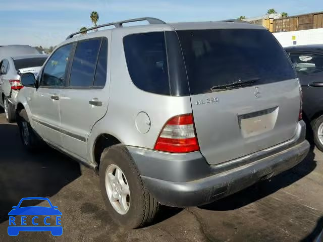 1999 MERCEDES-BENZ ML 320 4JGAB54E8XA140590 зображення 2