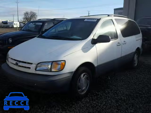 1998 TOYOTA SIENNA LE 4T3ZF13C8WU070819 image 1