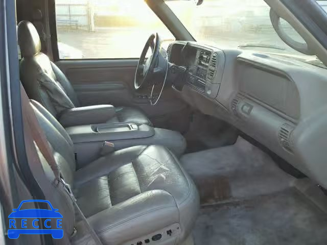 1999 GMC SUBURBAN K 3GKFK16R8XG550931 image 4