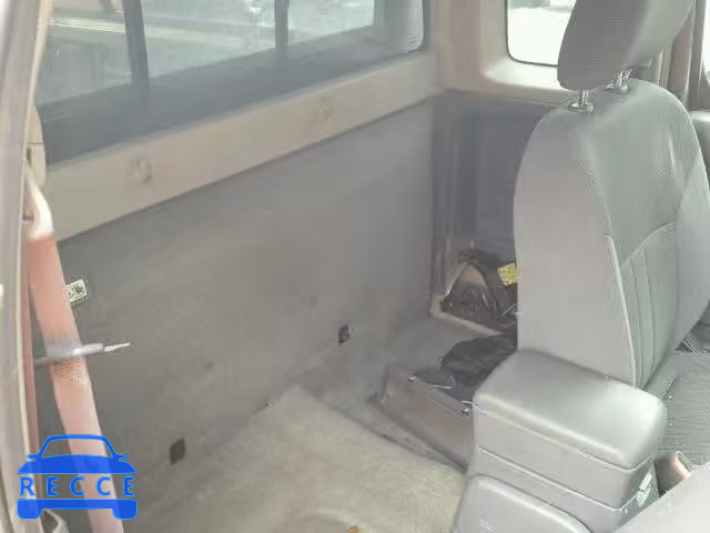 2004 NISSAN FRONTIER K 1N6ED26YX4C481752 image 5