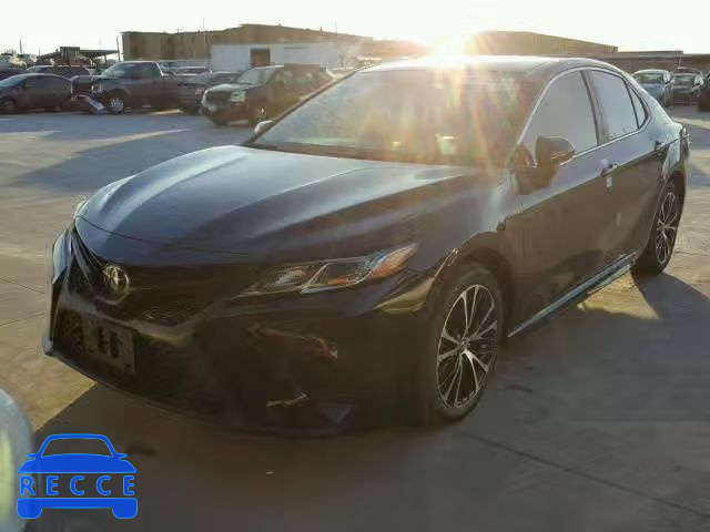 2018 TOYOTA CAMRY L JTNB11HK2J3017167 Bild 1