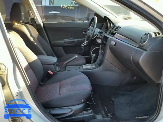 2004 MAZDA 3 HATCHBAC JM1BK343541112544 image 4