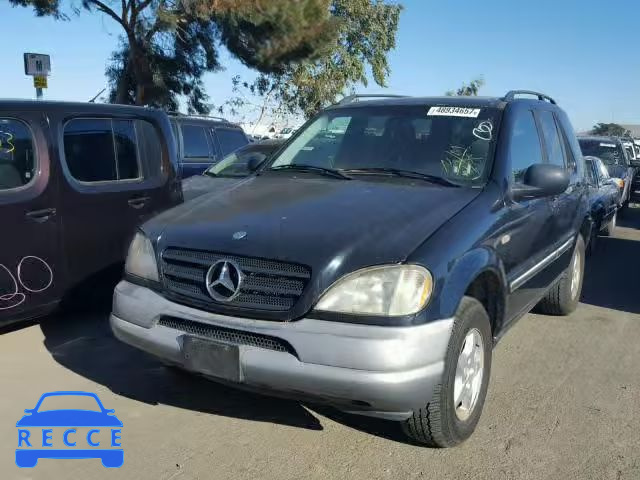 1999 MERCEDES-BENZ ML 320 4JGAB54E8XA074557 зображення 1